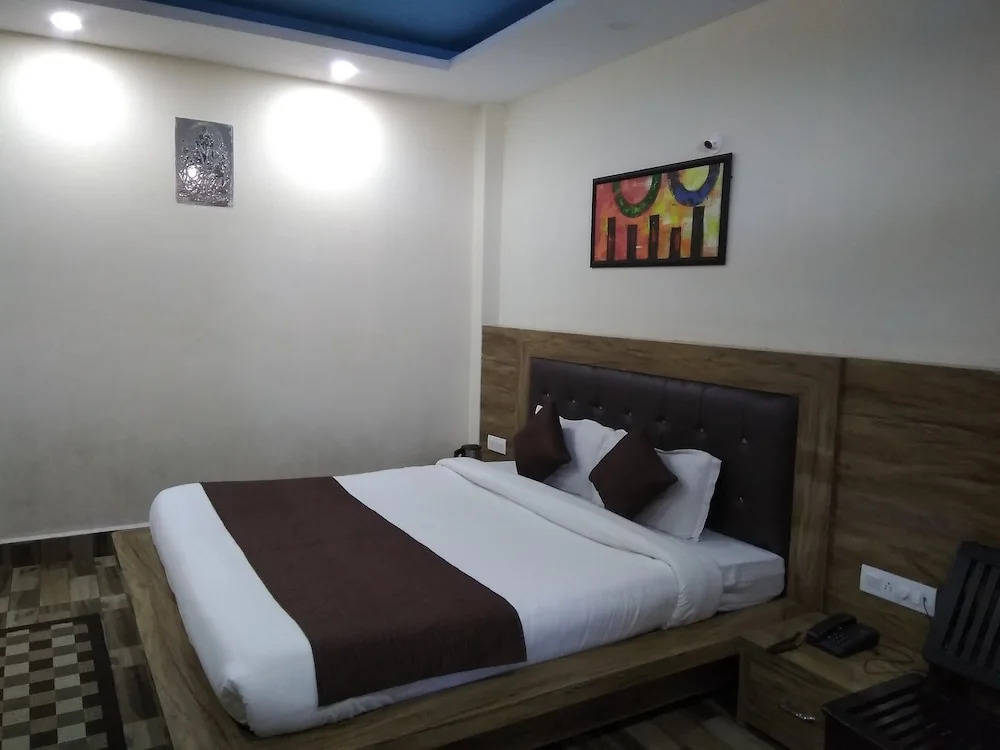Hotel Harmony Blue Mcleodganj, Dharamshala