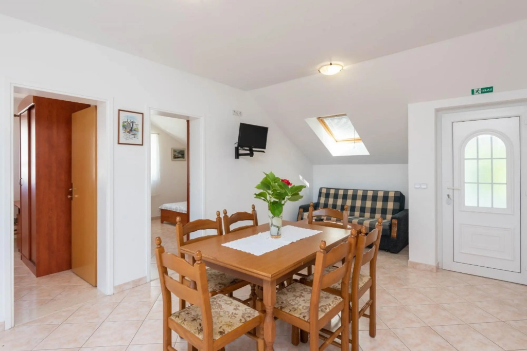 Ora  - Apartments with Pool - A11(4+2)