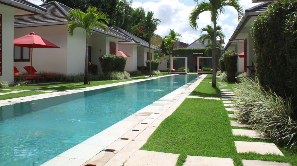Rouge Bali - Lounge Bar, Villas & Spa