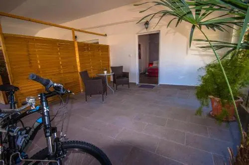 Sara Residence