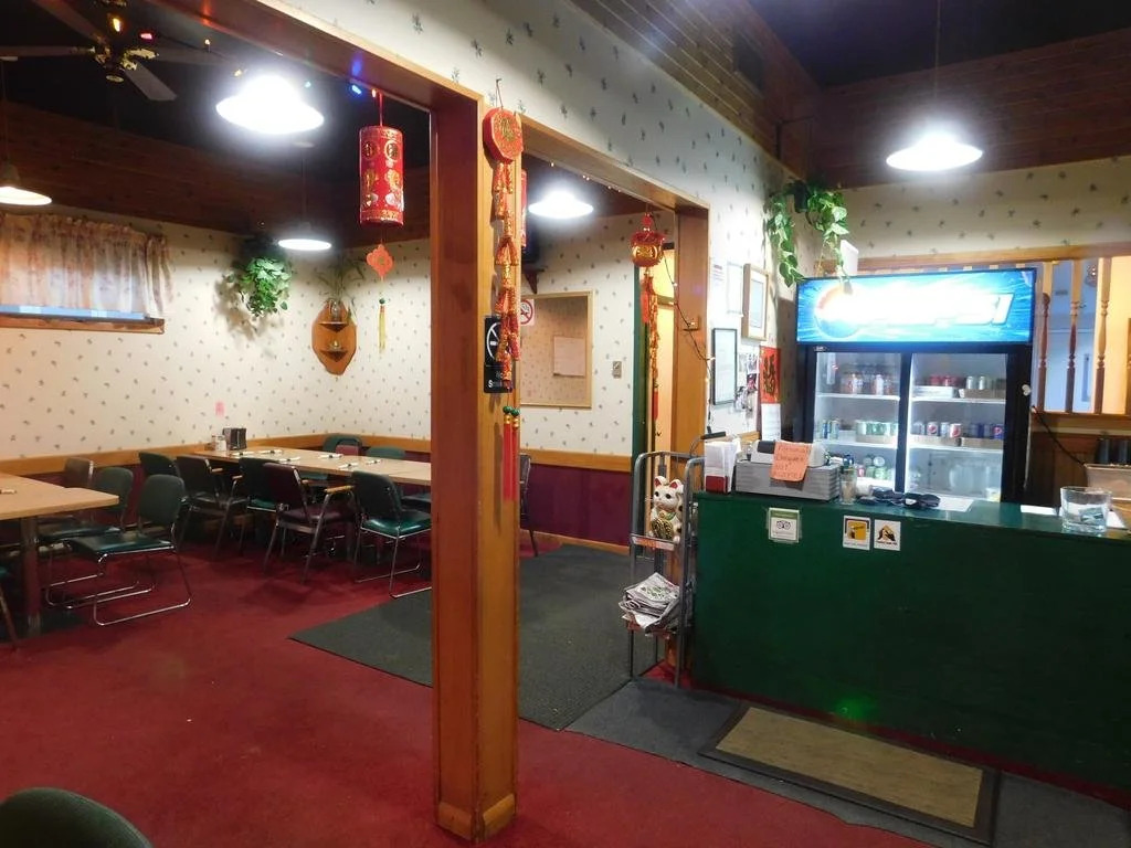 The Lakeview Inn