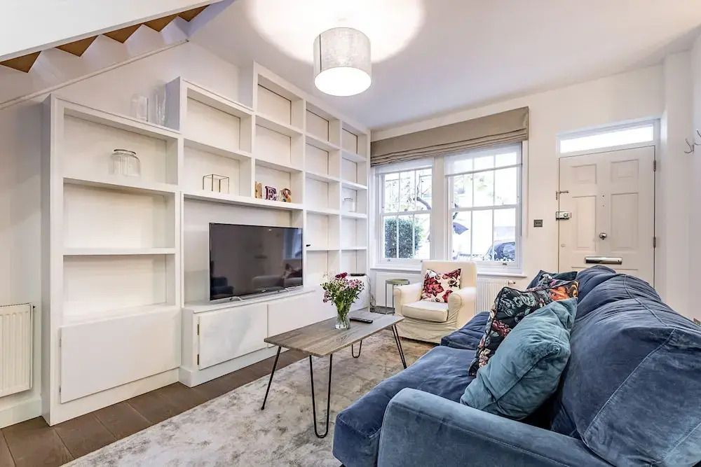 Stanhope Mews Style - 4sms