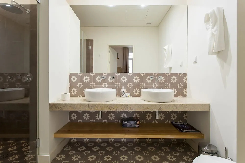 Downtown Design Ii Apartment Rentexperience