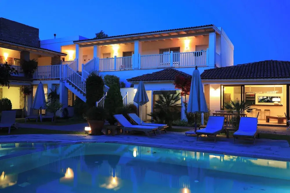 Sah Hotel