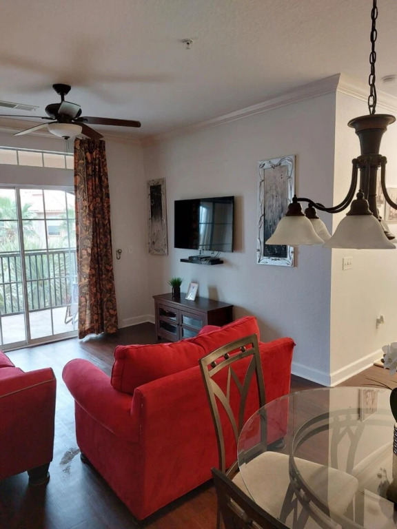 Cozy condo near Disney Parks