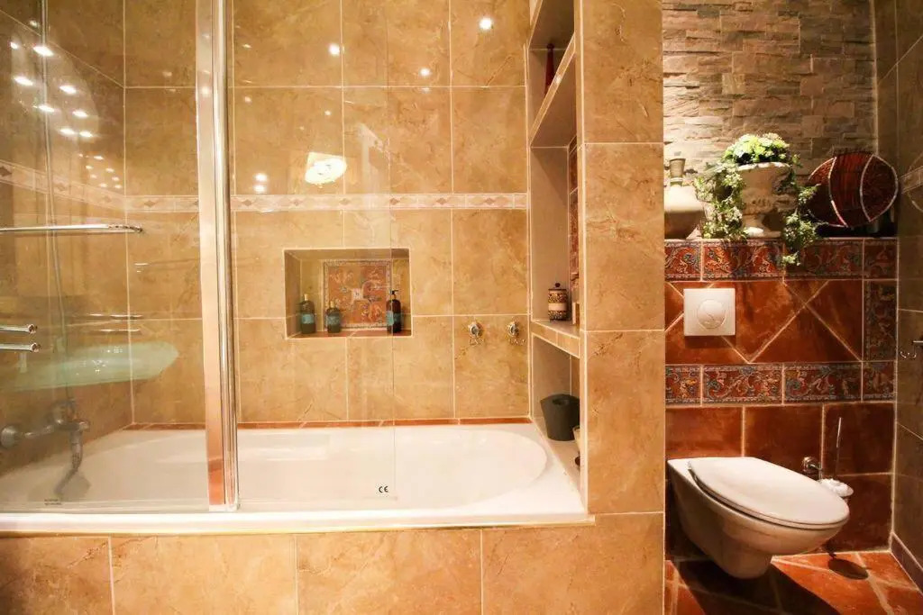 Grand appartement pour 4 personnes/ Cours Lieutaud