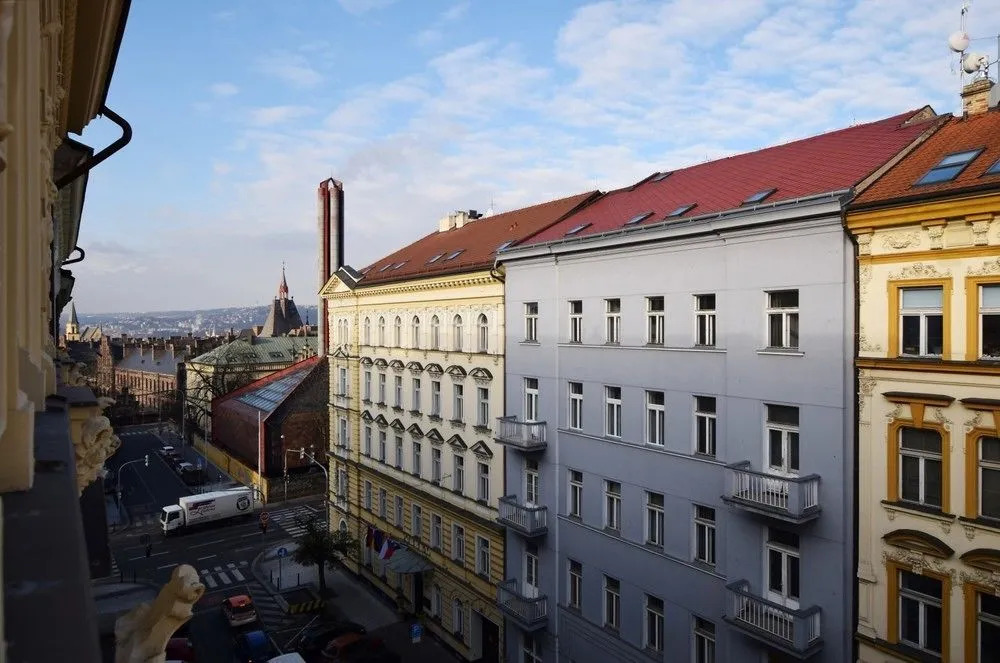 Wenzigova apartments