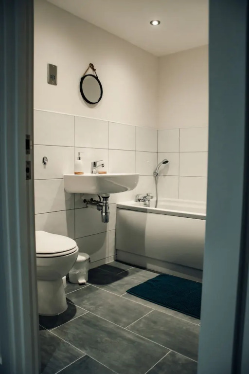 Bv Comfy Basement Apartment At Conditioning House