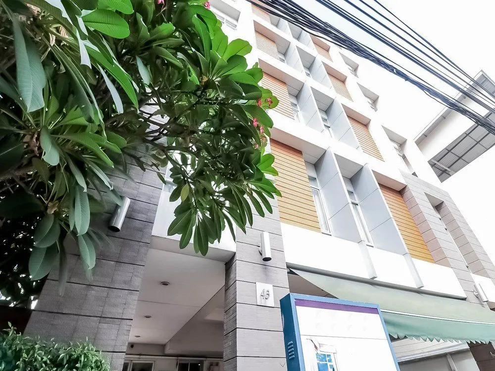 Nida Rooms Vintage Surawong 43