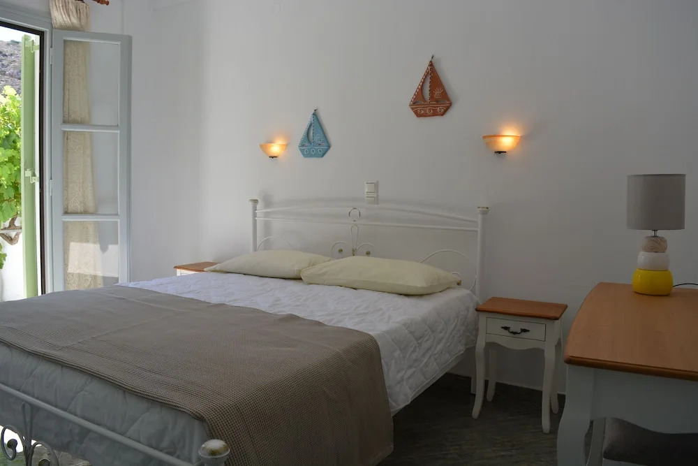 Klados Studios & Apartments