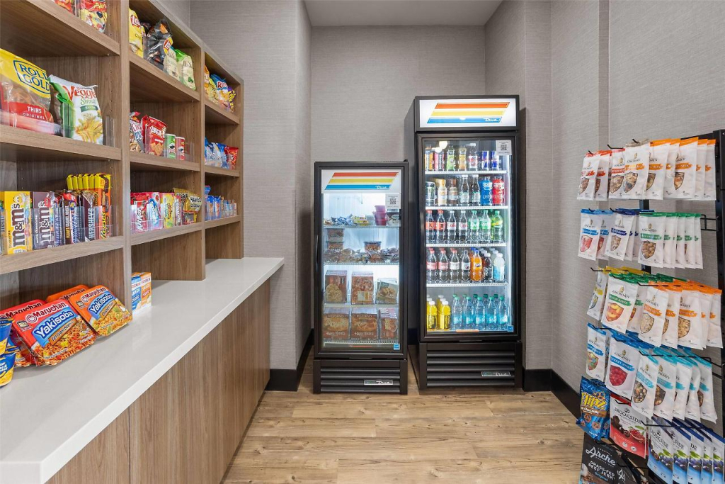 La Quinta Inn & Suites by Wyndham Phoenix West / Glendale