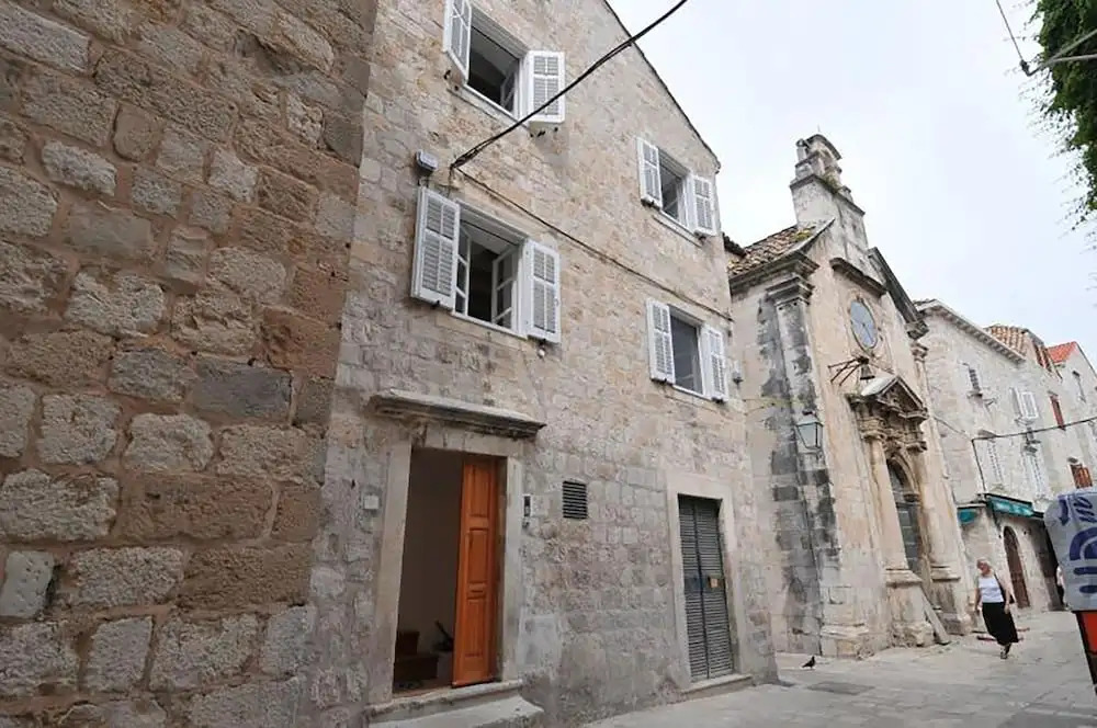 Apartments Espana