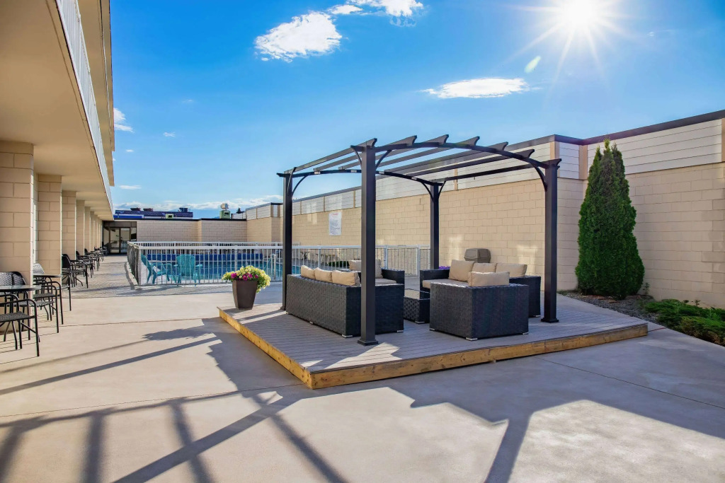 Days Inn by Wyndham Cranbrook Conference Centre