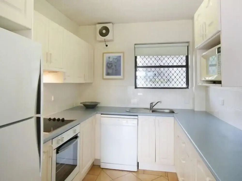 Warroo Apartments