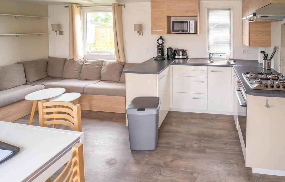 Amazing Home in Renesse With 3 Bedrooms and Wifi