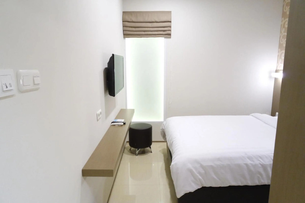 Yokotel Hotel