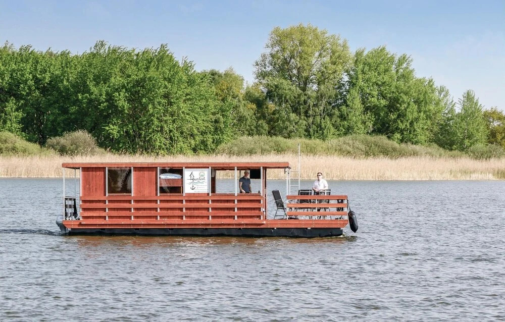 Beautiful Ship/boat in Demmin With 2 Bedrooms and Wifi