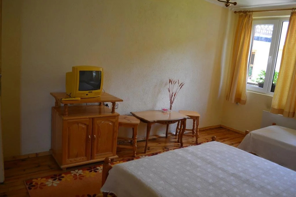 Guest House Stela