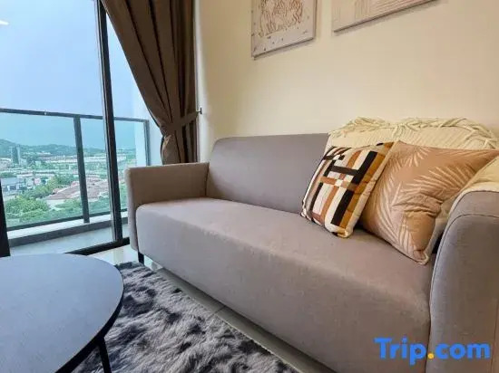 Shelisas Modern 3BR House at Suria Garden Puchong