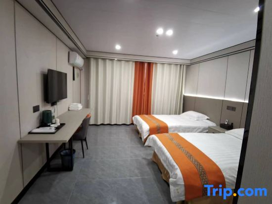 Taixing Changjiang Garden Hotel