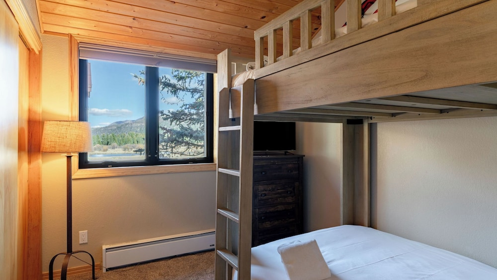 Lulu City 5C by Avantstay Practical Condo Near the Slopes & Downtown
