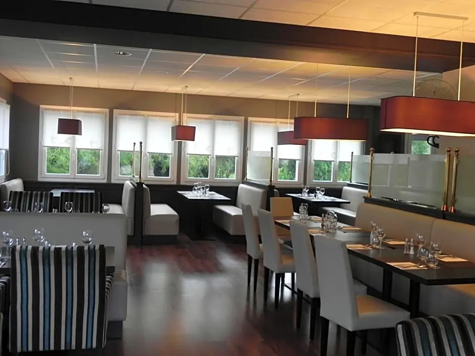 Le Bistroquet