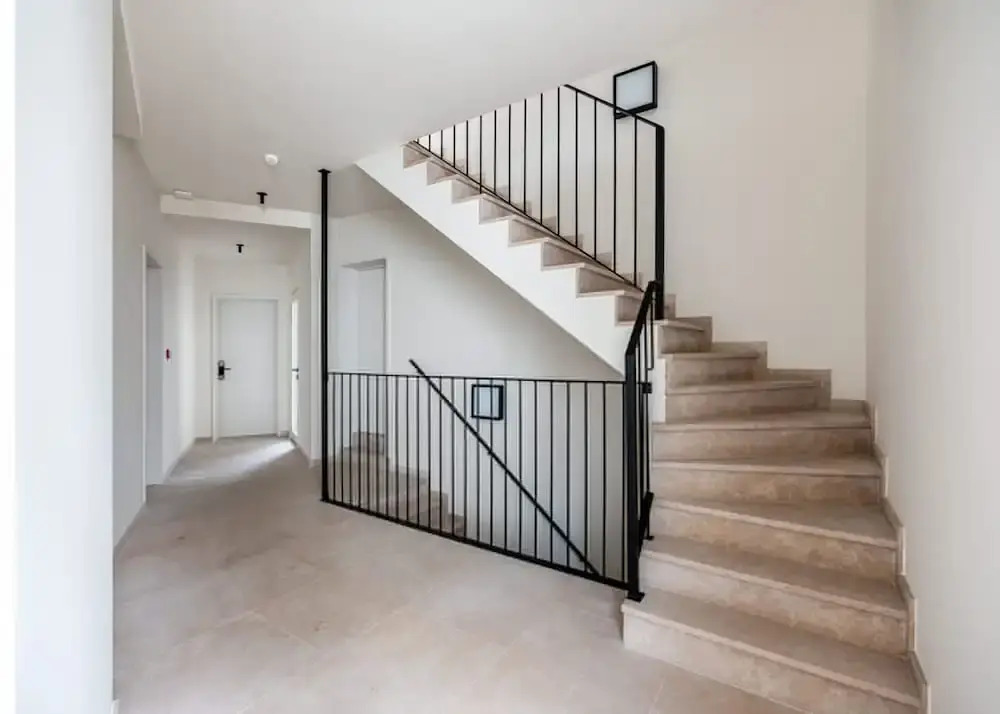 Trendy Modern Corner Studio With a View of Ghent