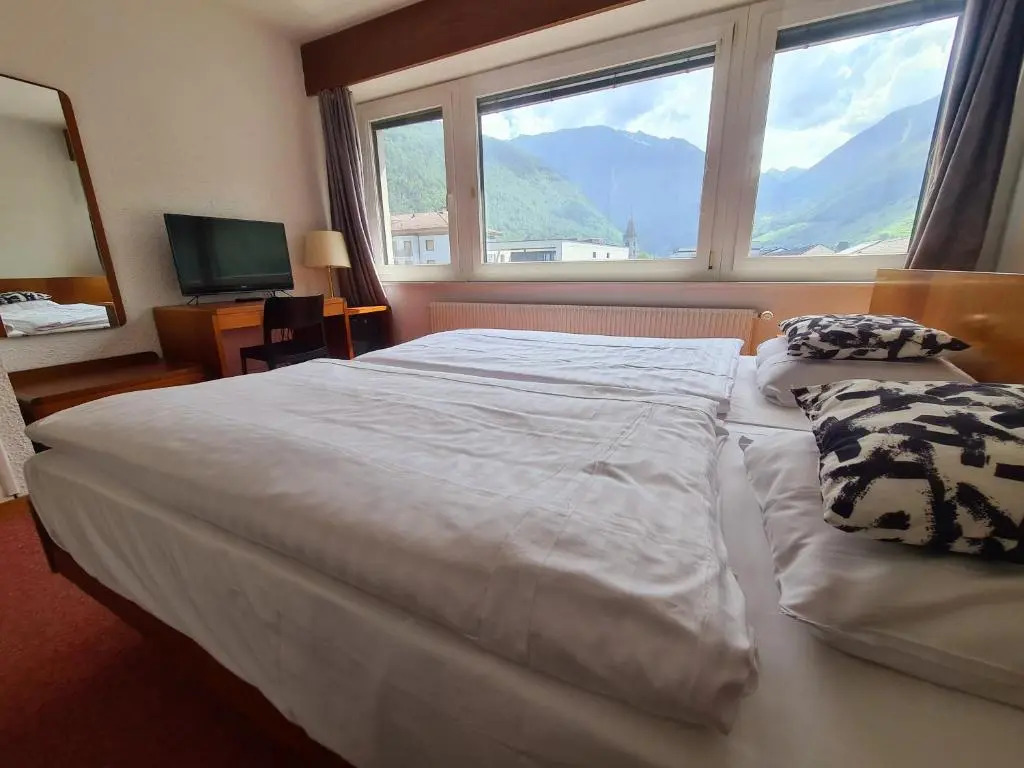 Hôtel de la Poste Martigny - City Center