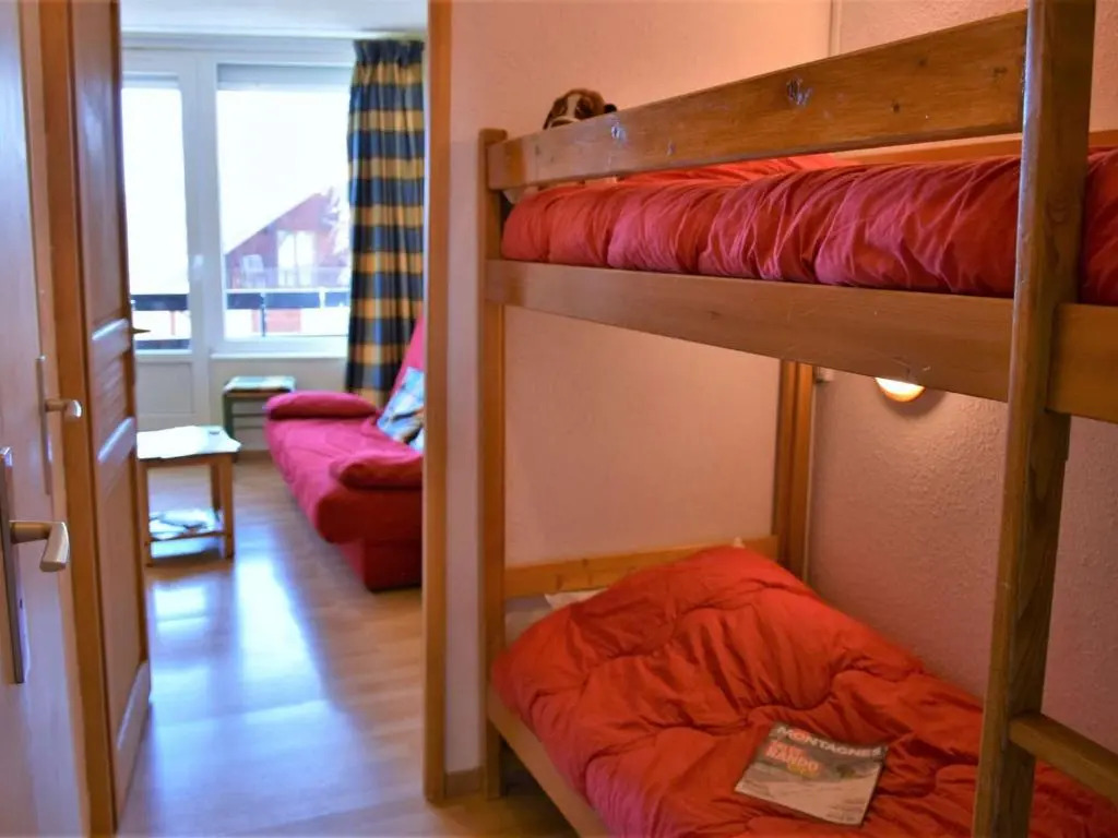 Appartement Risoul, 1 pièce, 4 personnes - FR-1-330-57