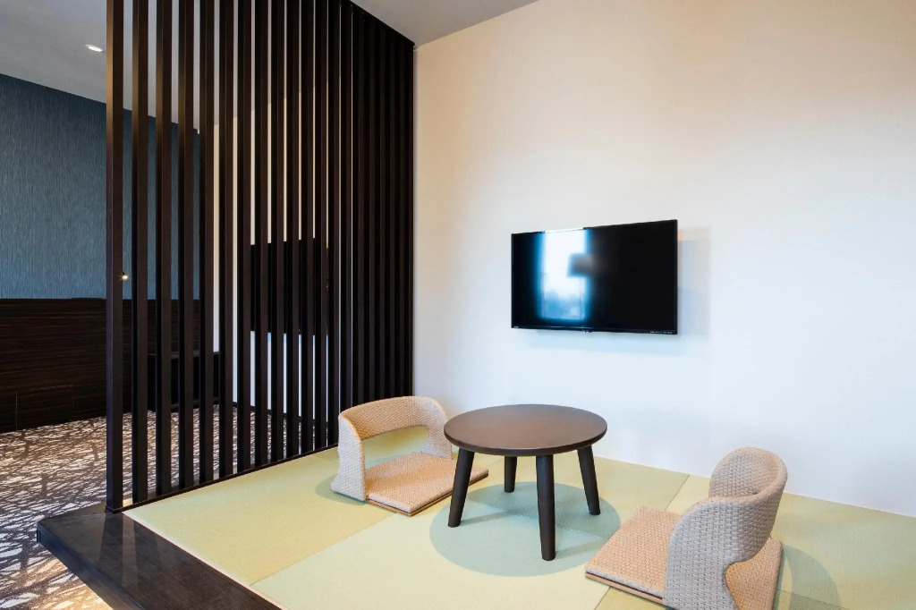Wires Hotel Shinagawa Seaside