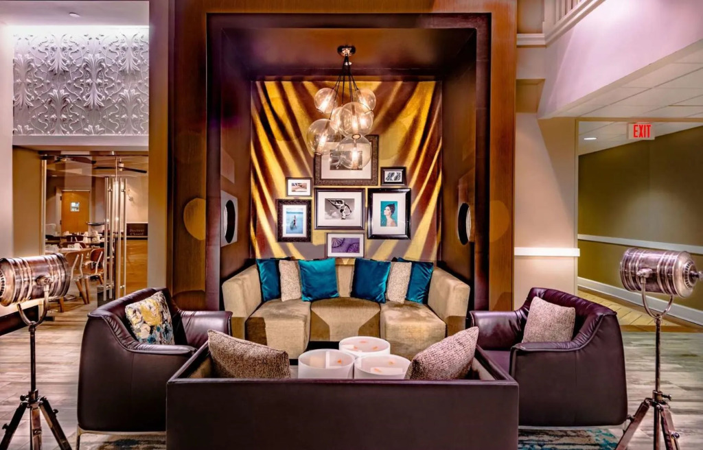 DoubleTree by Hilton Grand Key Resort