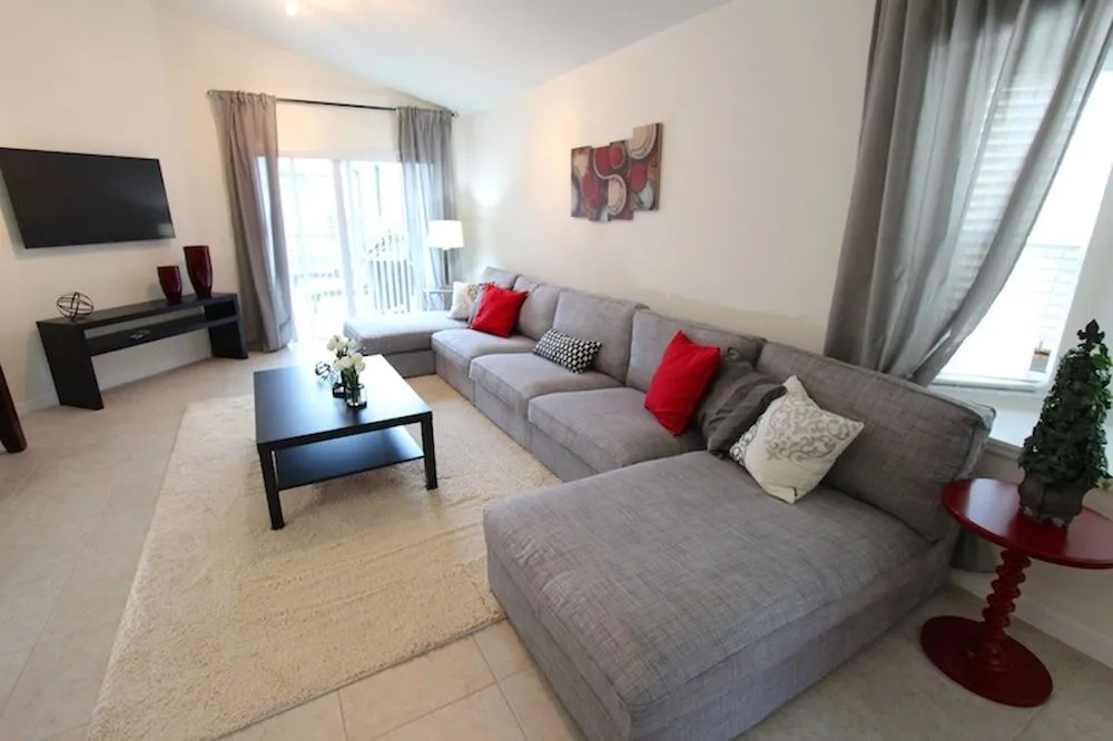 Veranda Palms 2513