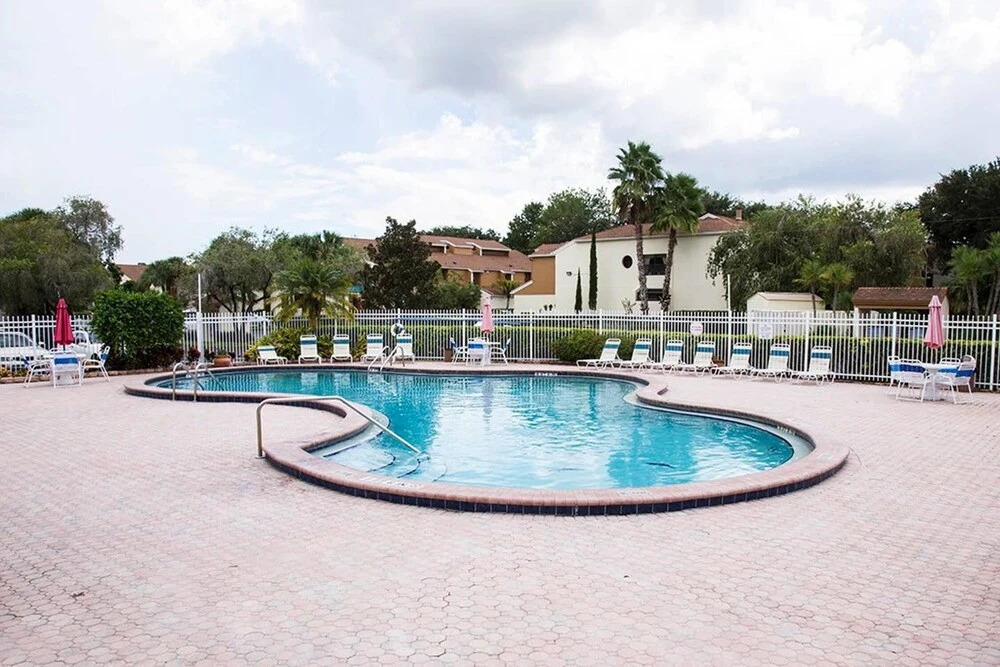 Clubview Country Club Condo