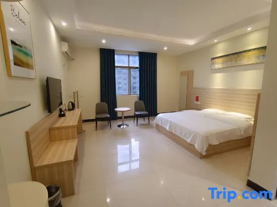 Xinxin Business Hotel (Qinzhougang Plaza Branch)