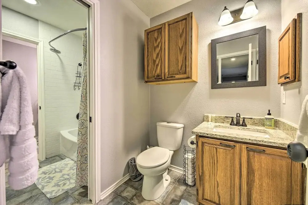 Peaceful San Antonio Oasis w/ Private Pool + Grill
