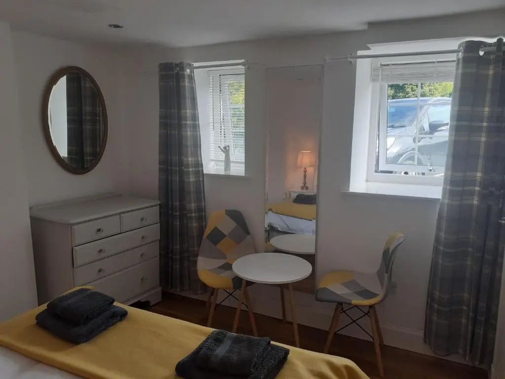 THE BOTHY SUITE BY TEMPLE WOOD