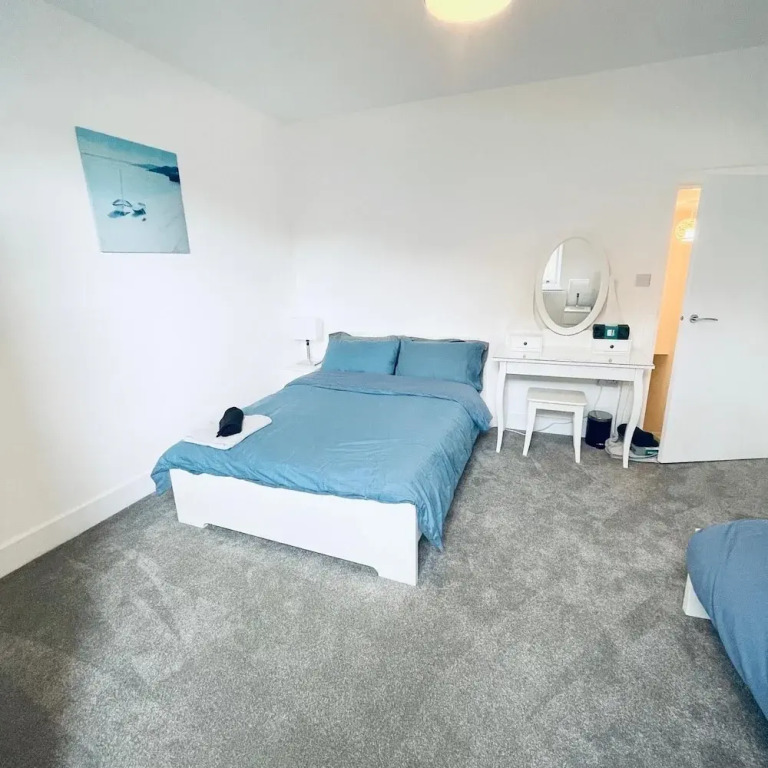 Immaculate 2 Bed House in Cambridge
