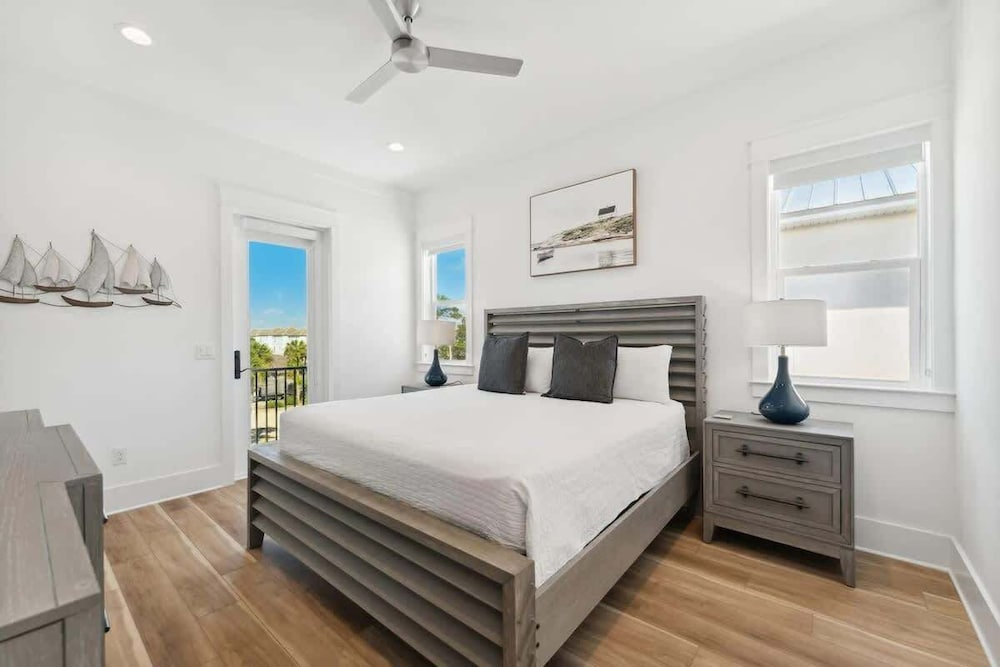 Hidden Palms 7BR W Poll Billiard and Near Beach