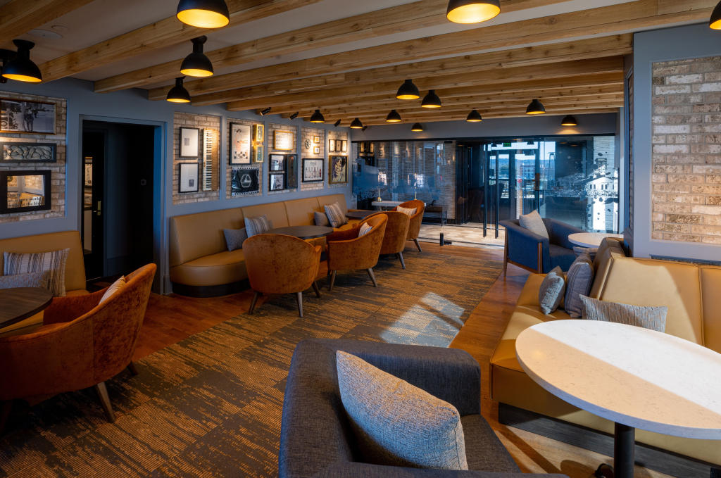 Hotel Indigo - Columbus at Riverfront Place by IHG