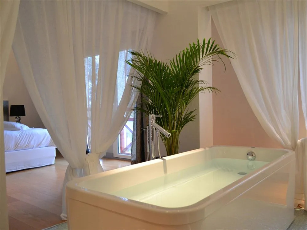 Lafitenia Resort