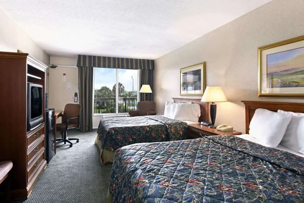 Ramada Florence Center
