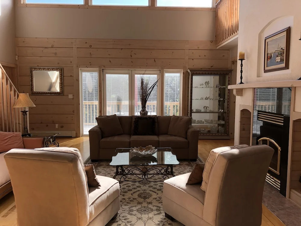 The Luckenbooth