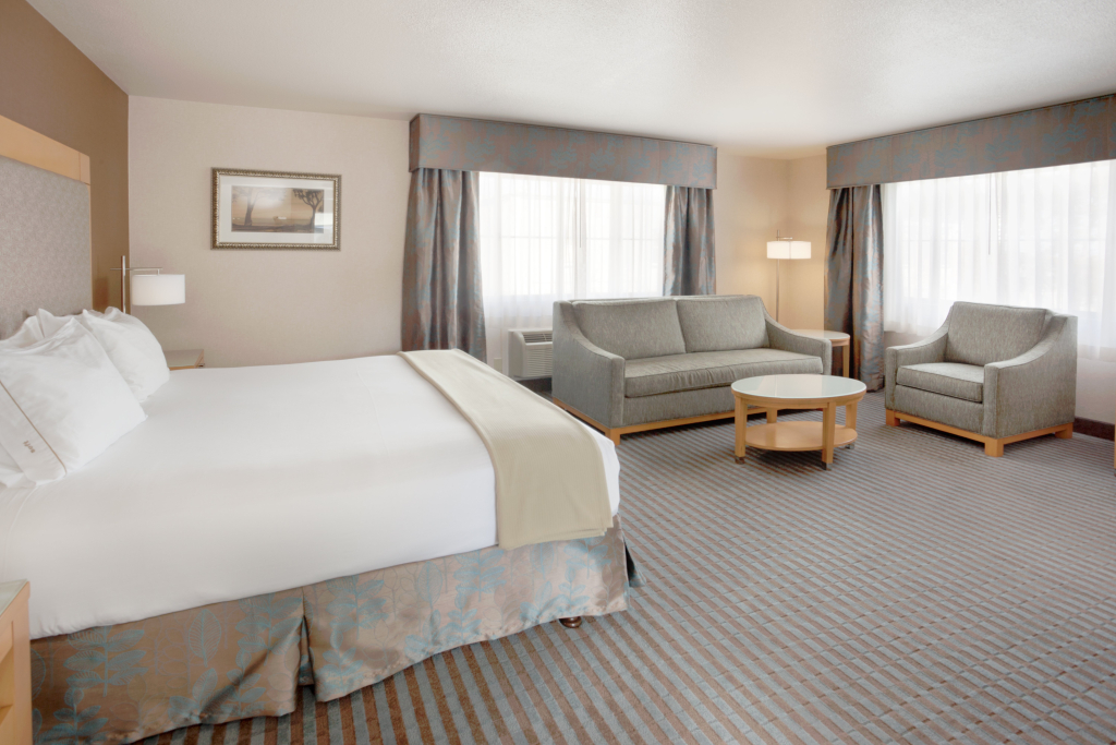 Holiday Inn Express Monterey - Cannery Row by IHG