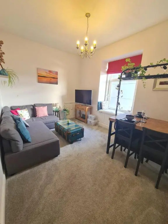 The Editor's Choice, Oban seafront apartment
