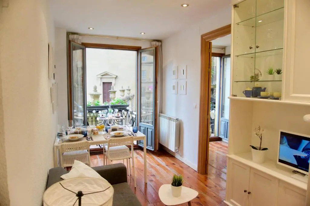 TOP APARTMENT frente a la Catedral
