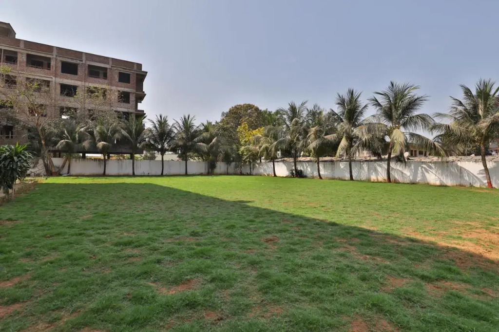 Utkarsh Hotel