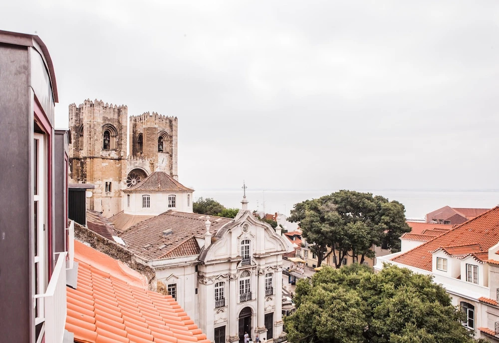 Alfama Chic 1