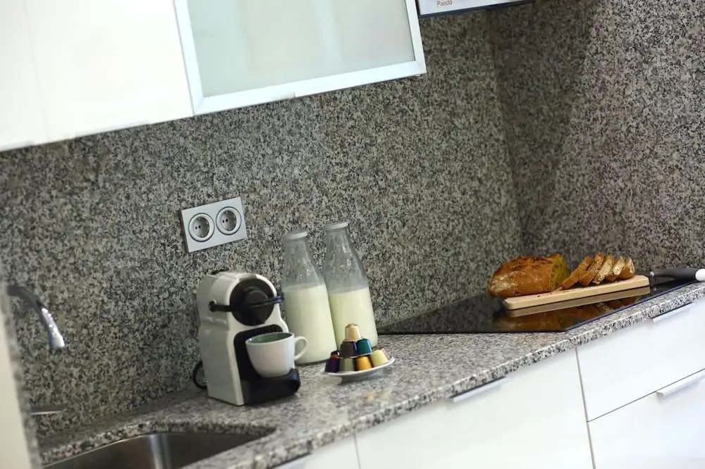 Bartolome Suite Apartment