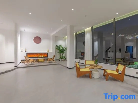 Yinhe Wild Luxury B&B (Longji Terraced Fields Observation Deck Branch)