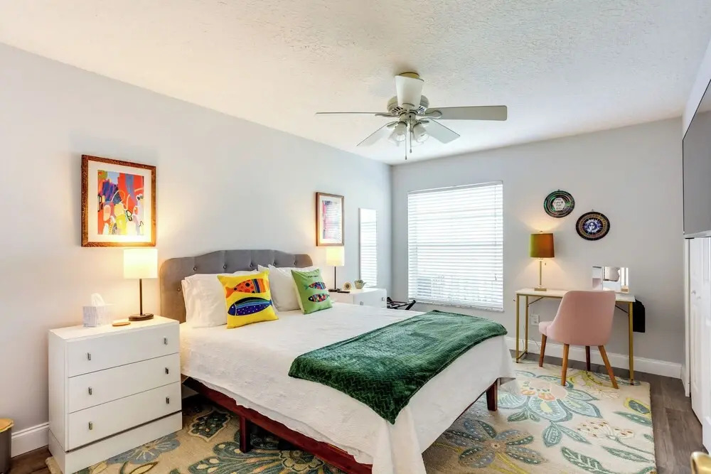 Inviting Jensen Beach Home w/ Screened-in Patio!